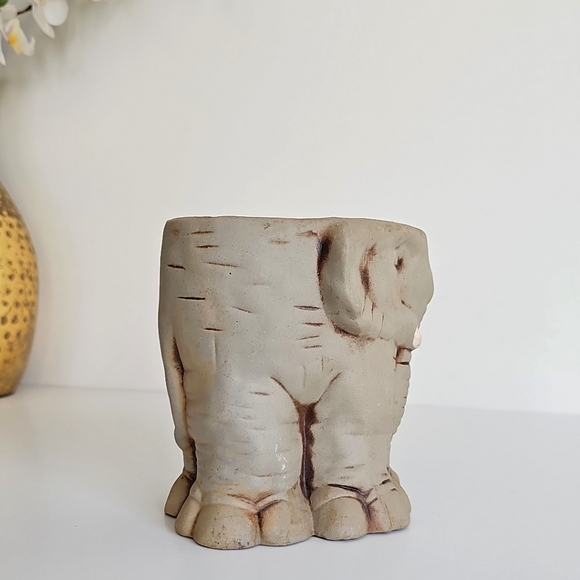 Vintage Ceramic Elephant Grey Planter Pottery Succulent Whimsical Pot - Picture 8 of 11